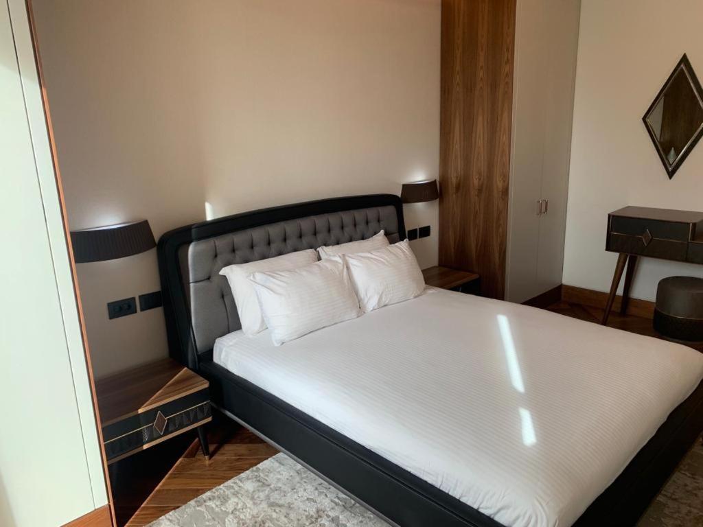 Porto Montenegro Luxury 1 Bedroom Apartment Tivat Exteriör bild