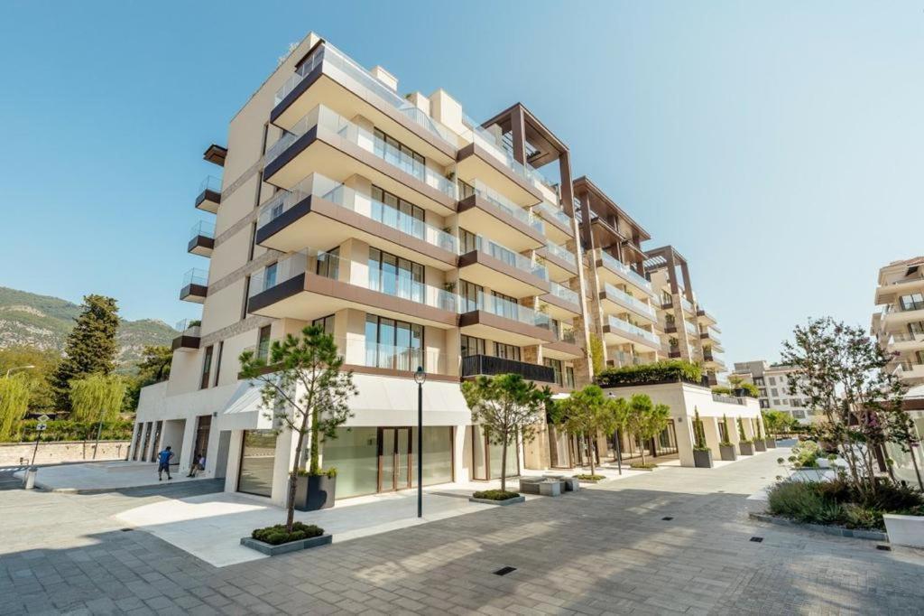Porto Montenegro Luxury 1 Bedroom Apartment Tivat Exteriör bild